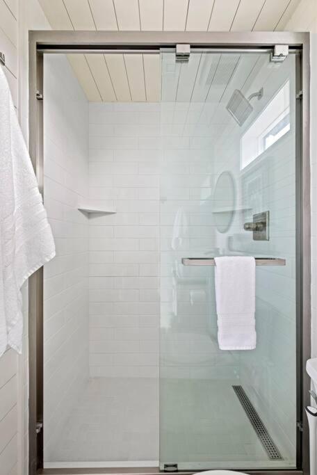 New The Perry Cozy Container Home Fredericksburg Exteriér fotografie